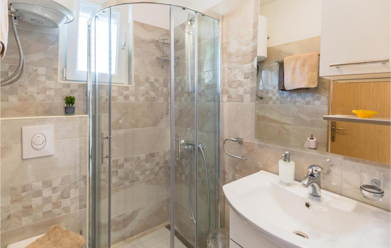 Lovely Apartment In Brela With House Sea View エクステリア 写真