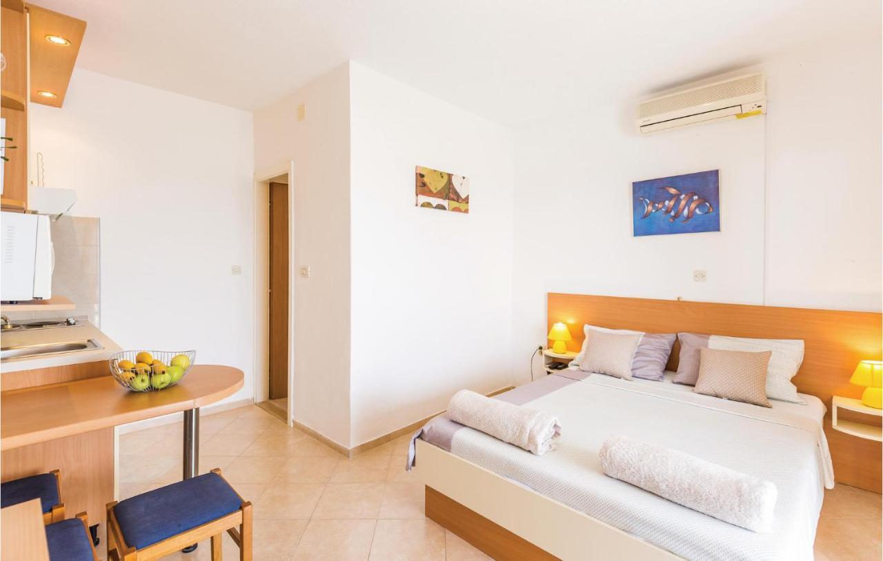 Lovely Apartment In Brela With House Sea View エクステリア 写真
